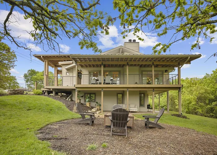Willow - 99 Ridge Lane