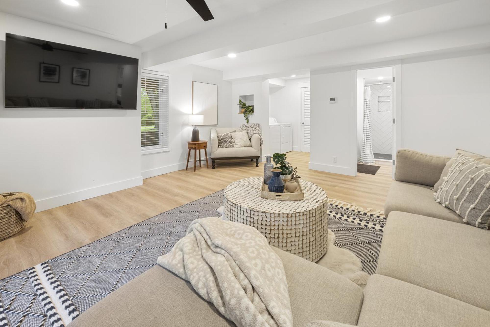 Willow - 99 Ridge Lane